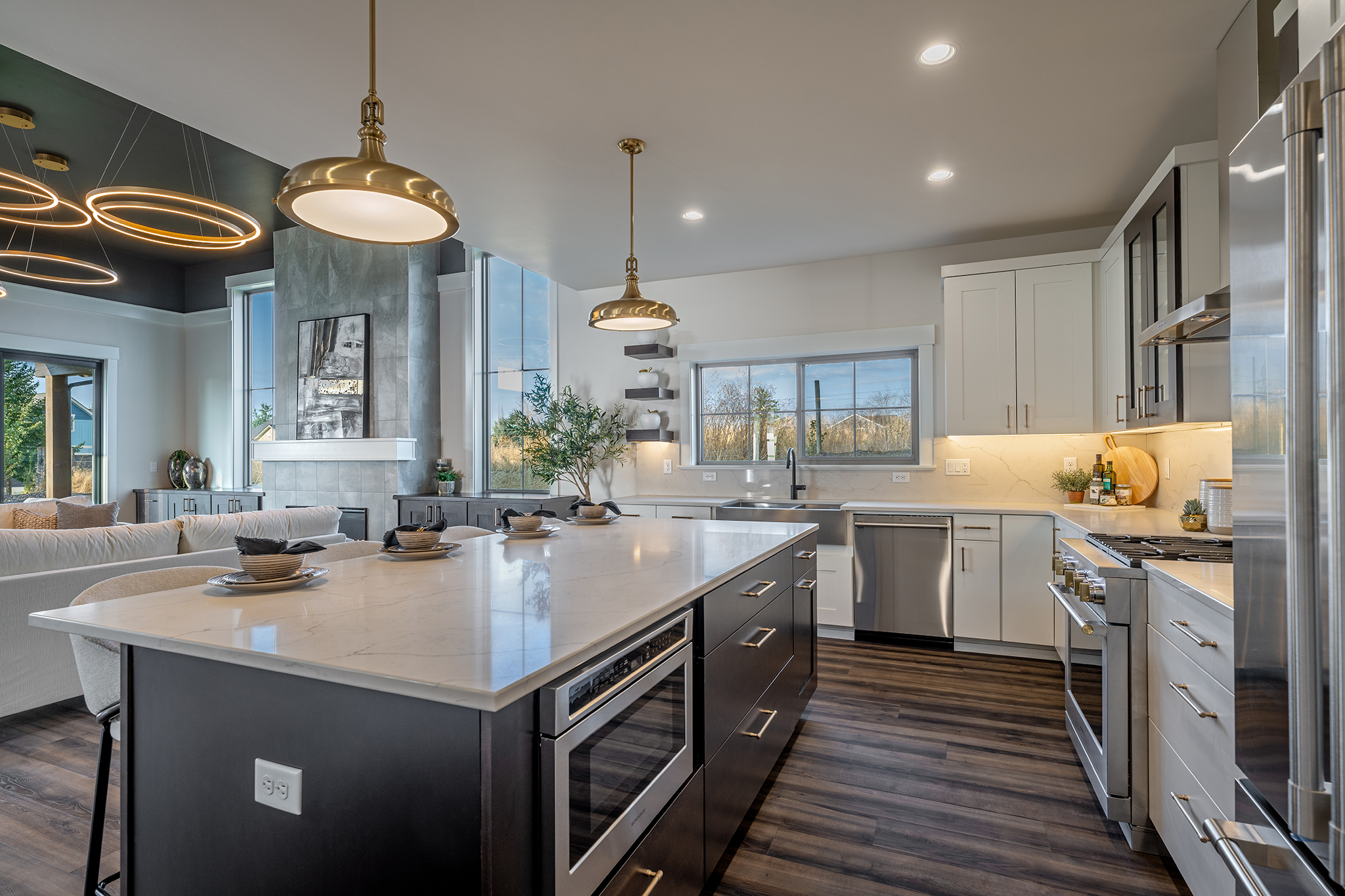 It's easy to see how this kitchen received "best of" recognition in this category.